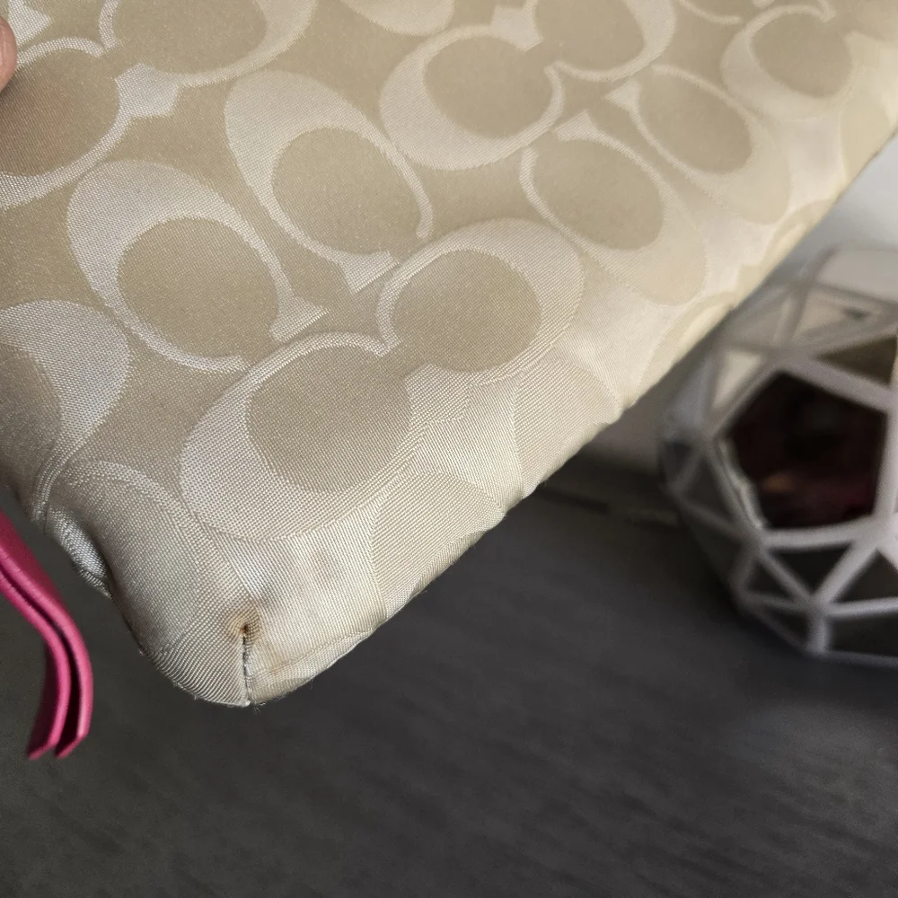 Coach Cosmetic Bag - Picture 8 of 10